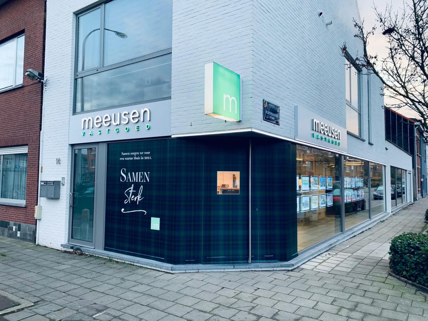 meeusen vastgoed belettering raam