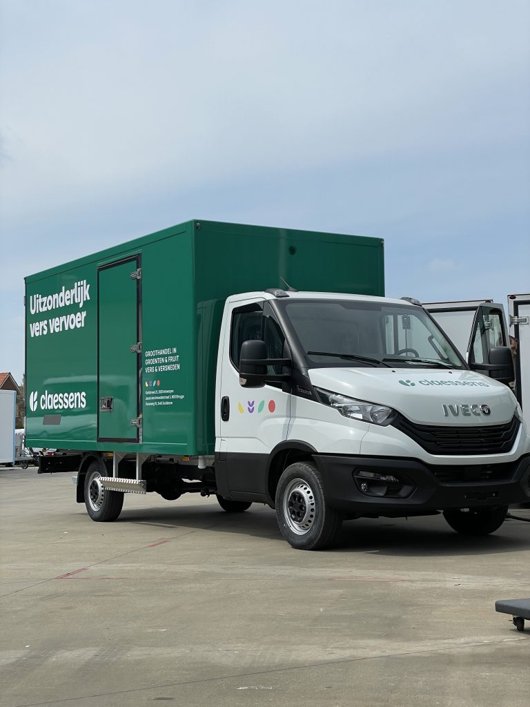 claessens belettering iveco koeltransport