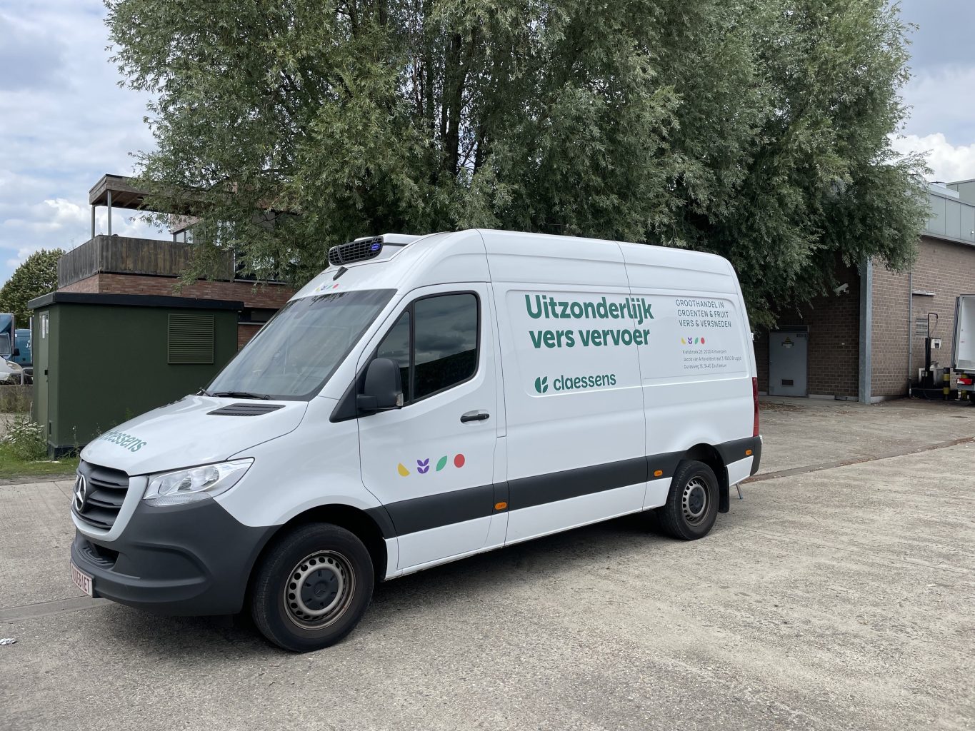 Claessens belettering camionette