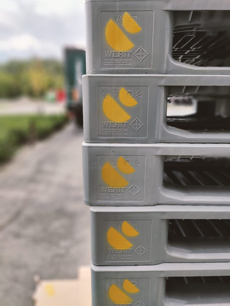 claessens pallet uitgesneden mock spuiten