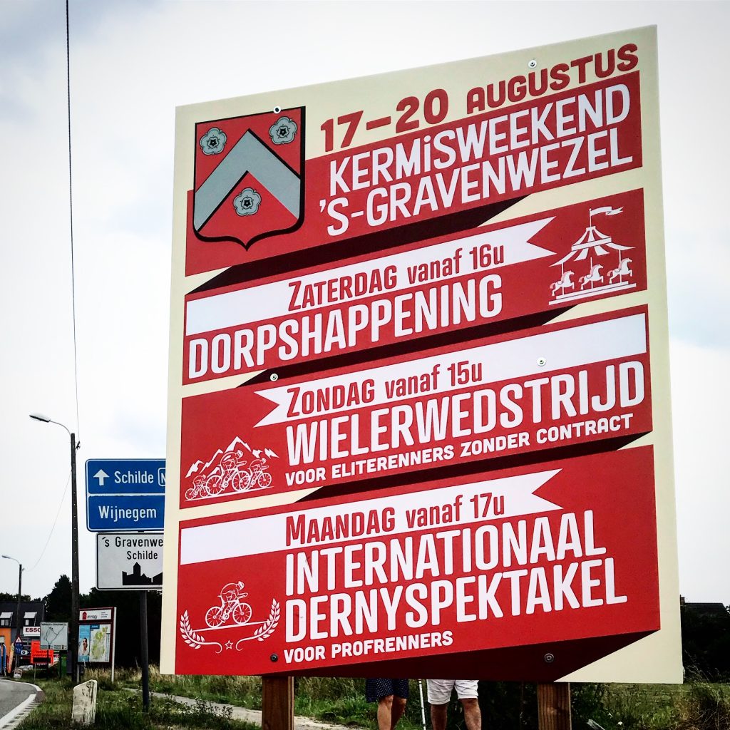 een hart voor wezel bord kermis wielerwedstrijd derny