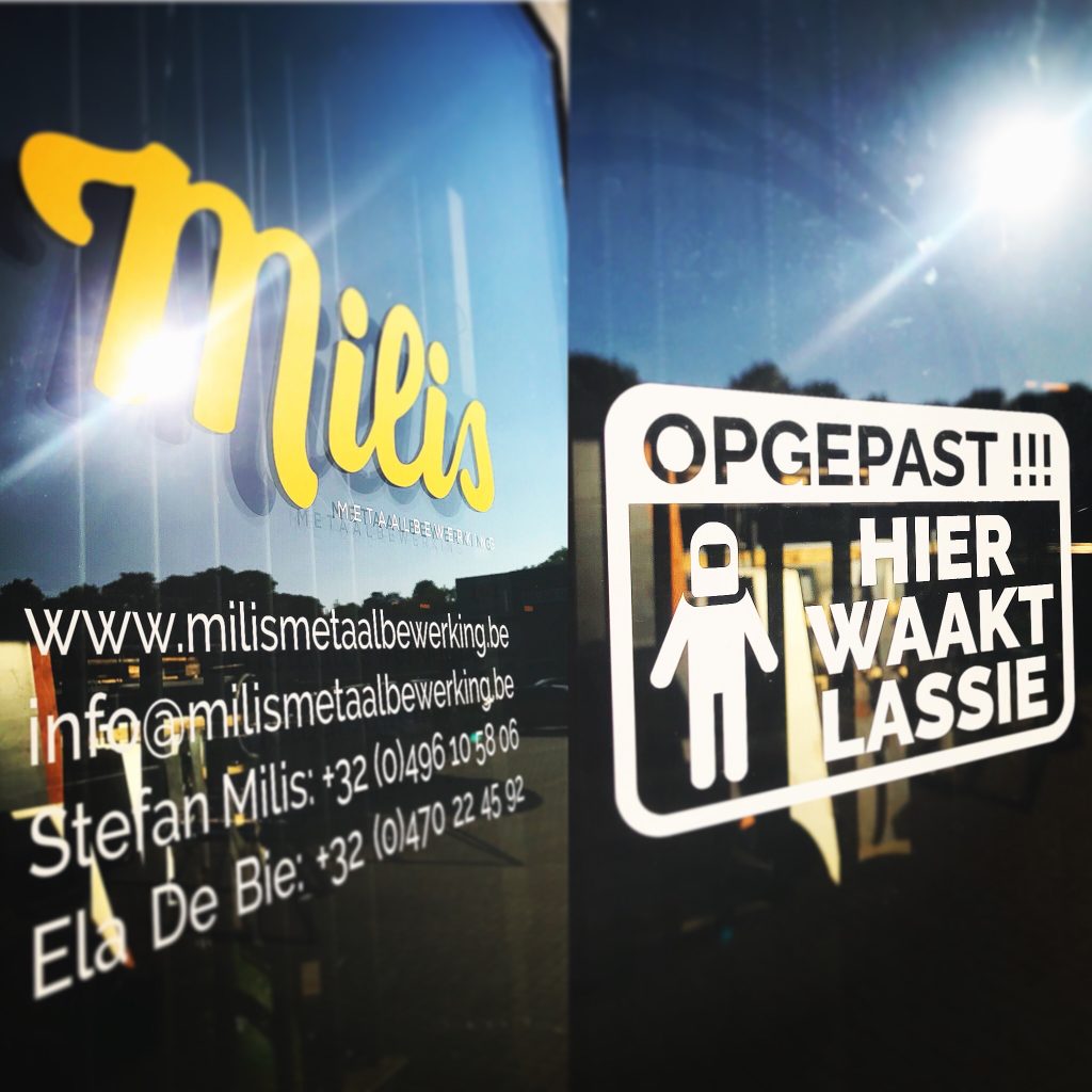 milis metaalbewerking belettering raam